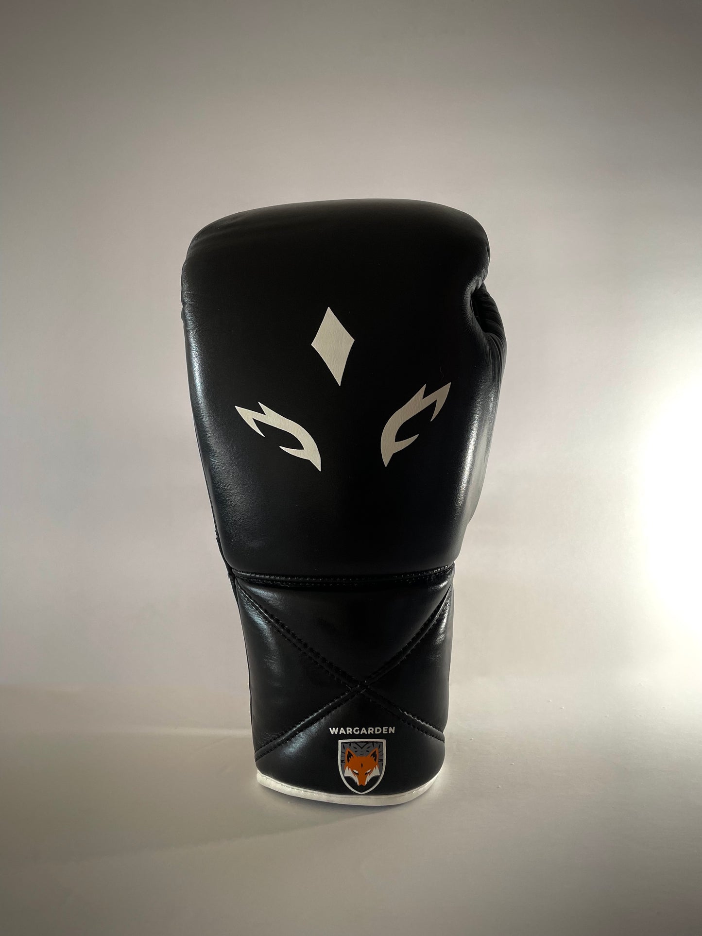 'PR3DATOR' Professional Sparring Glove™