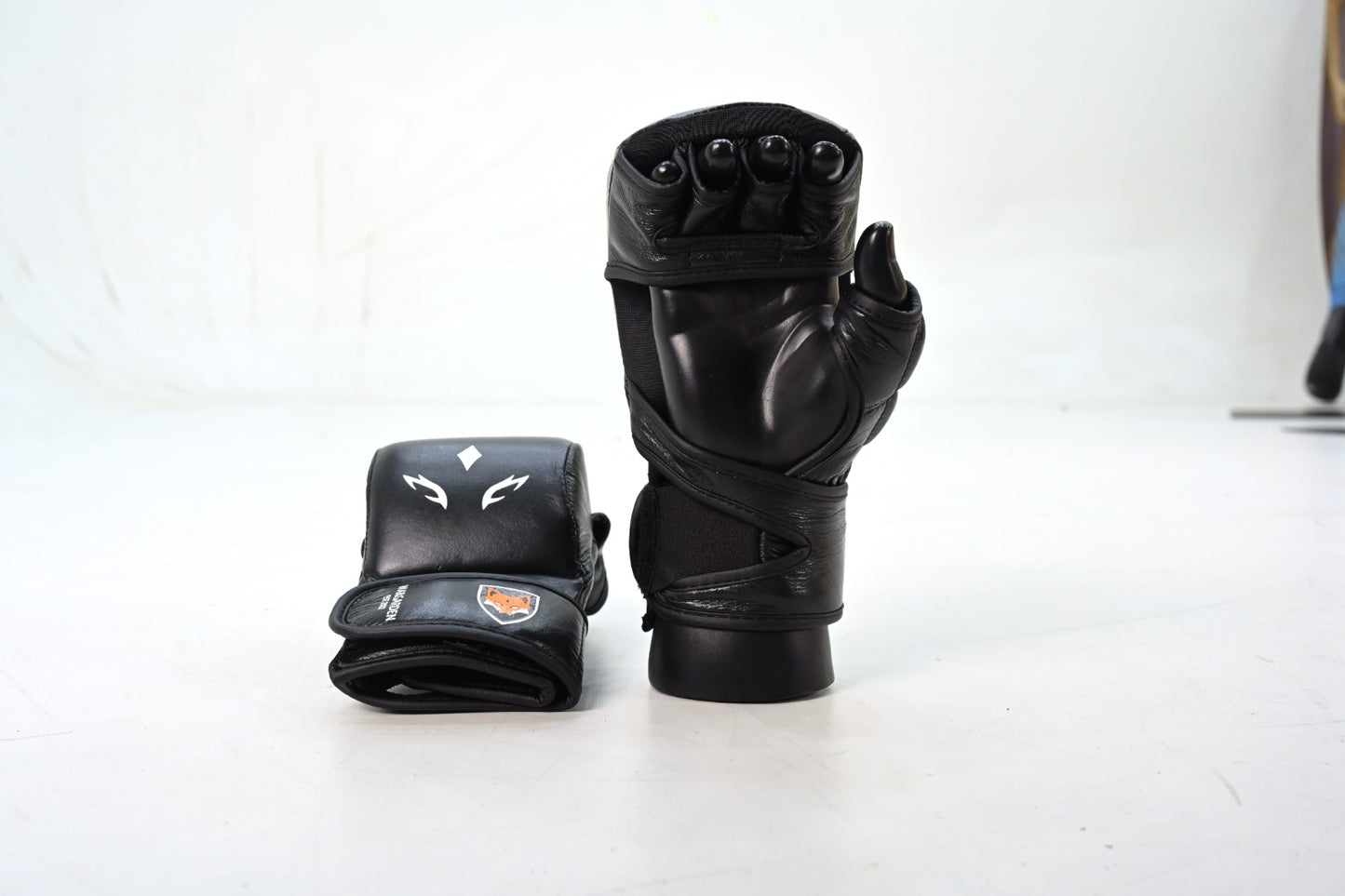 'PR3DATOR' Pro MMA Sparring Gloves™